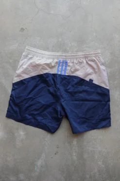 Vintage Adidas Shorts Medium -Style Hub Shop IMG 5236 e4259376 3bd0 44dc 90cf 43592550e0d5