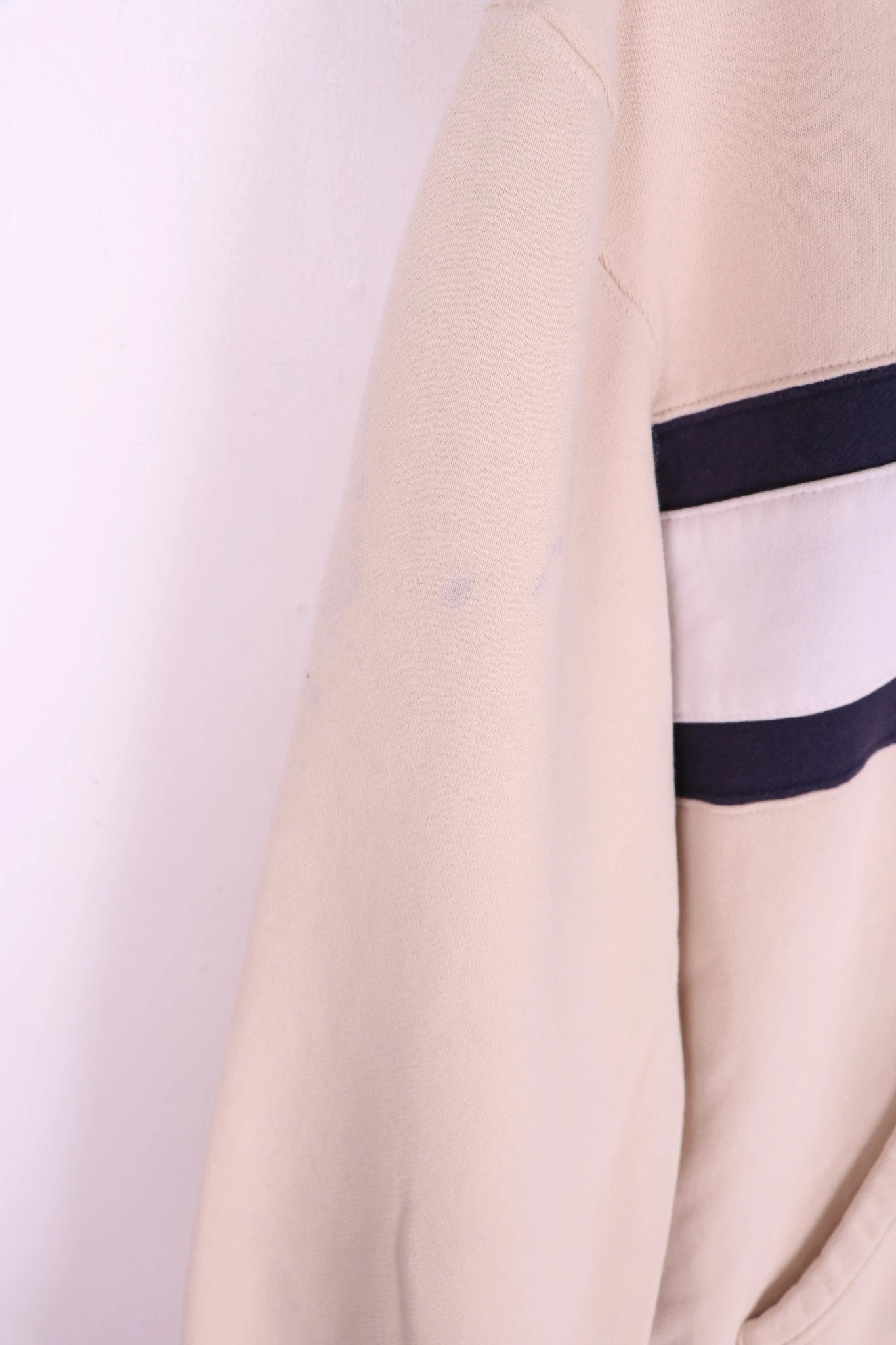 Vintage Tommy Hilfiger Hoodie Medium 4 Vintage Tommy Hilfiger Hoodie Medium - Image 4