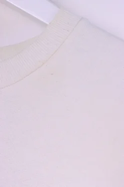 Vintage MTV Sweater Medium -Style Hub Shop IMG 5705 1f2a77a9 c230 49a4 ac39 5c7dc1ce3991