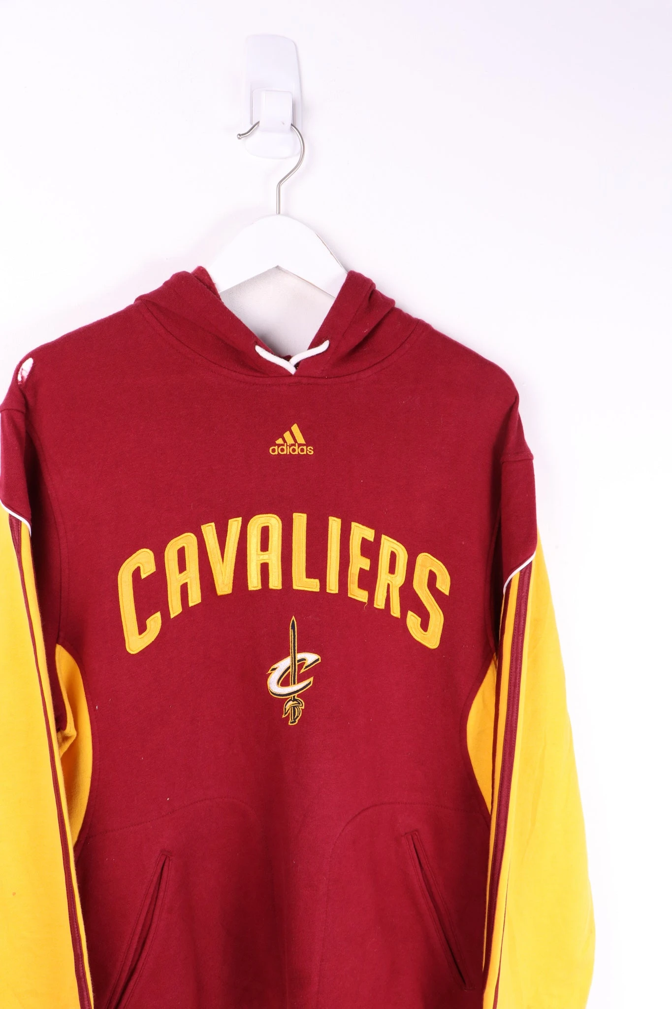 Vintage NBA Cleveland Cavaliers Hoodie Small 2 Vintage NBA Cleveland Cavaliers Hoodie Small - Image 2