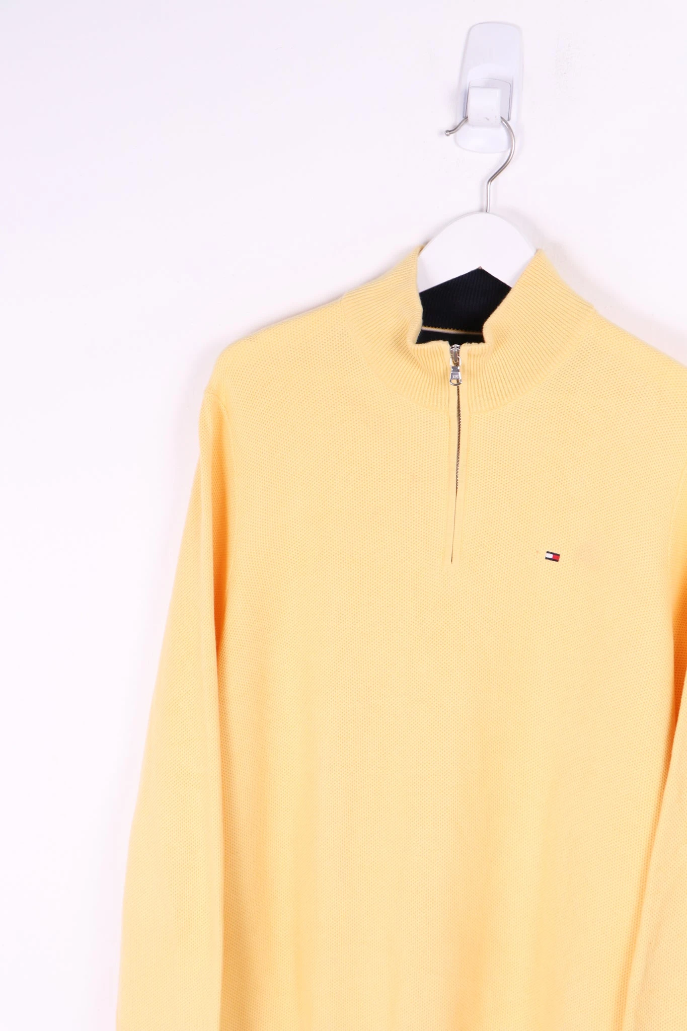 Vintage Tommy Hilfiger 1/4 Zip Sweater Medium 2 Vintage Tommy Hilfiger 1/4 Zip Sweater Medium - Image 2