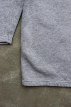 Vintage Tommy Hilfiger Sweater XL -Style Hub Shop IMG 9479 ca4d1ec3 868e 4a0f bbef e82ddfaaff9f